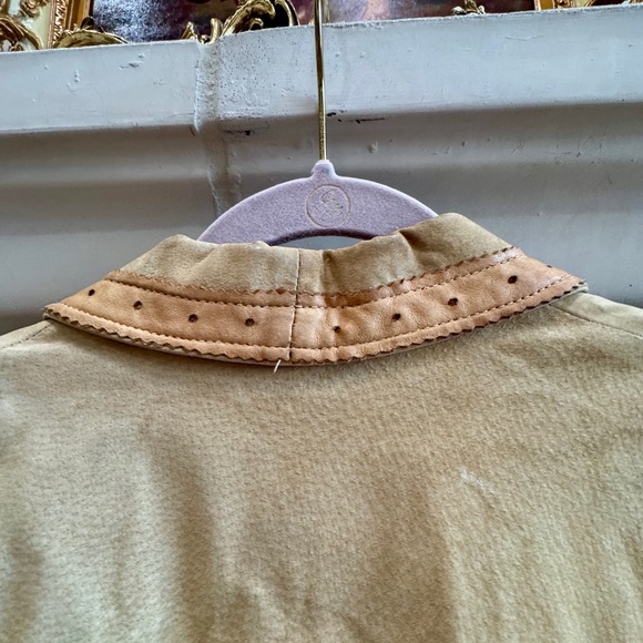 Vintage Fringe Leather Jacket size small but fits a medium also - Picture 8 of 9